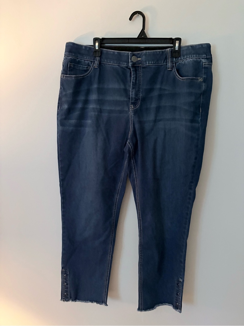 Croft & Barrow Women’s Plus 18W Capris Classic Stretch Denim With Elastic Waist